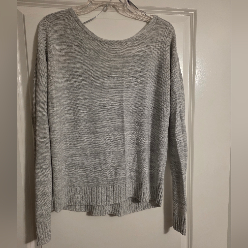 SO Women's Light Gray Crew Neck Sweater